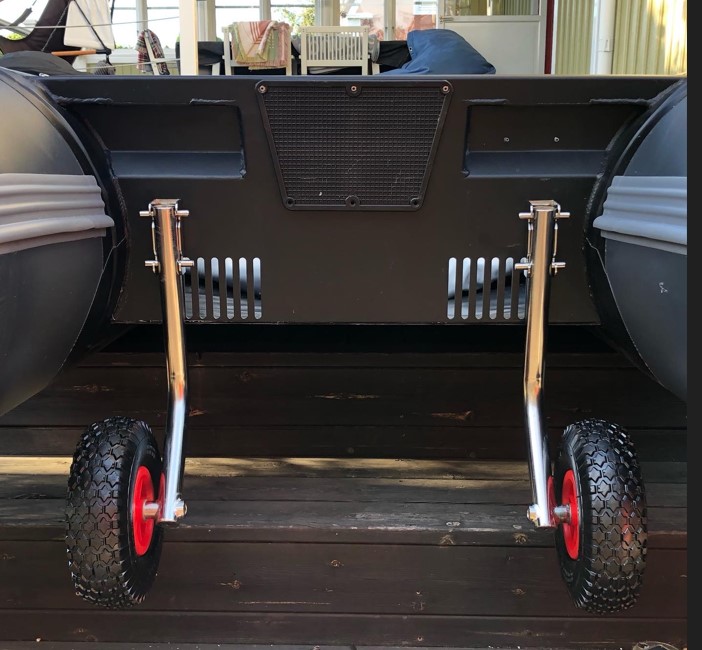 Mounting_boat_wheel_1
