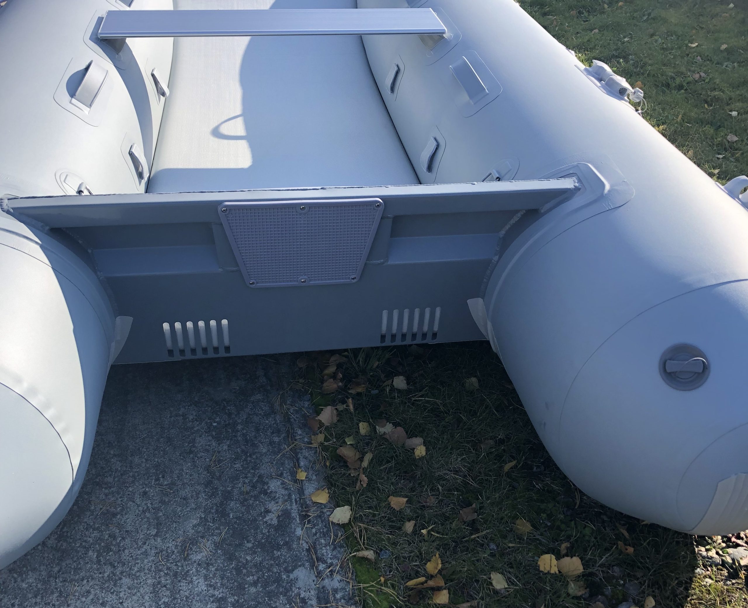 WS-S30_transom Akterspegel med dubbla självlänsar